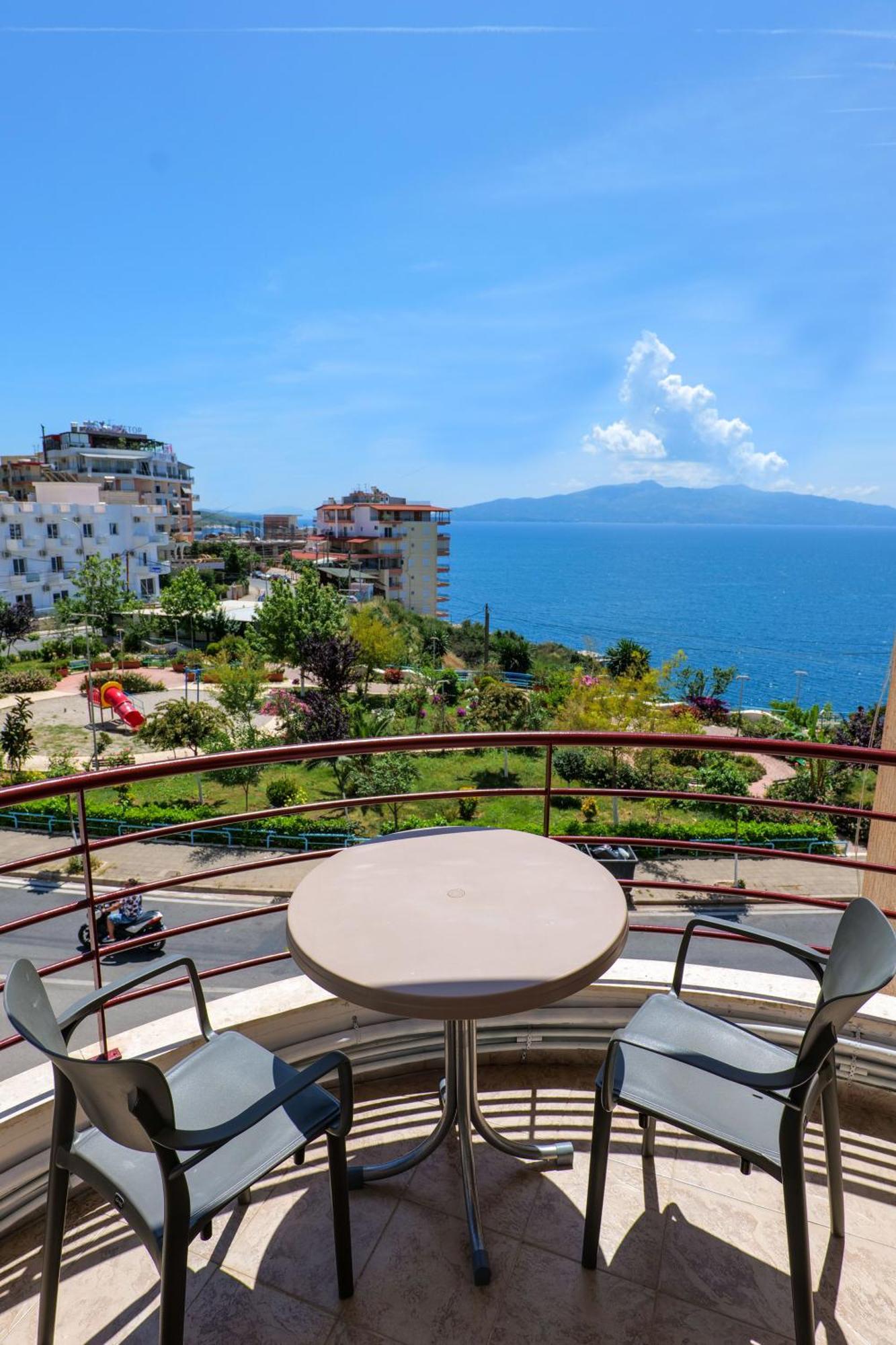 Sunny Apts Saranda Dış mekan fotoğraf