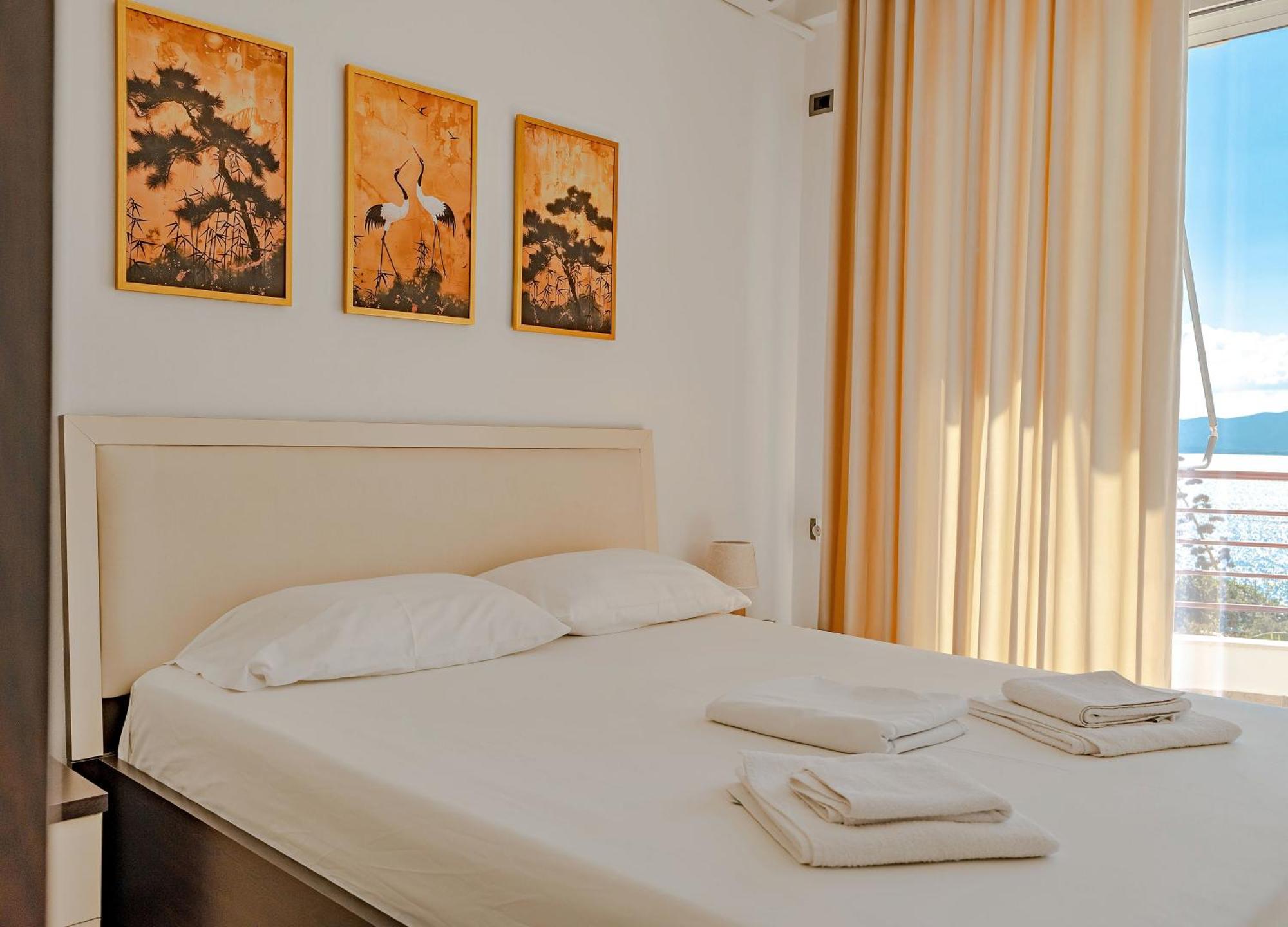 Sunny Apts Saranda Dış mekan fotoğraf